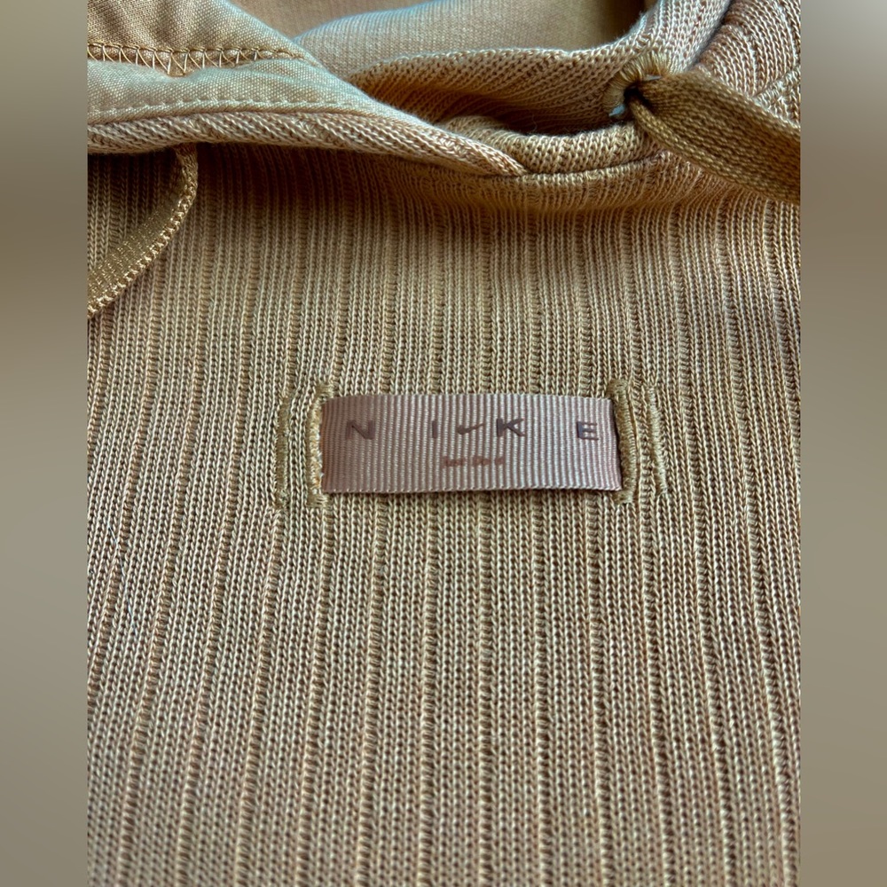 NWT Nike Hoodie - Picture 4 of 5